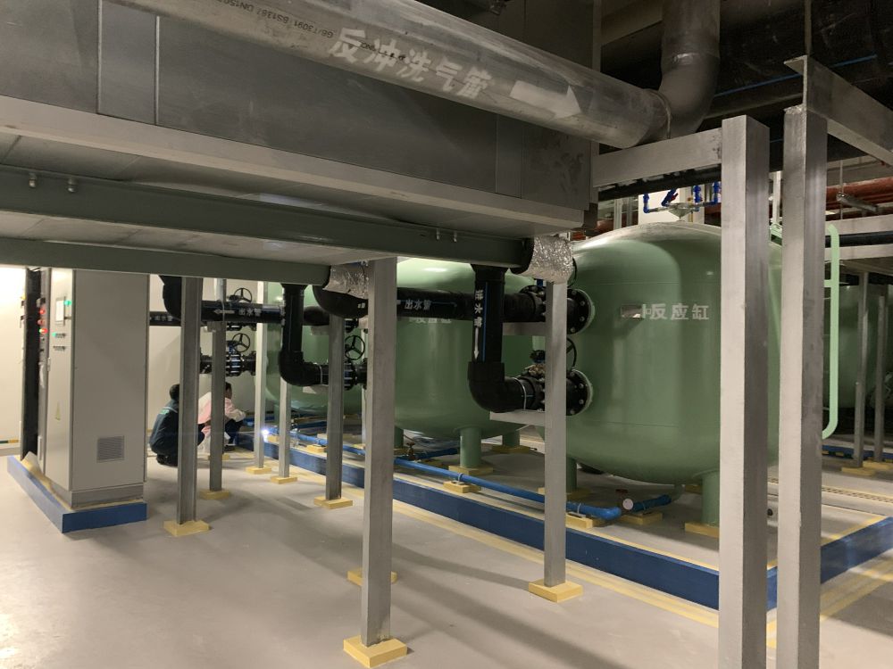 香港某某過濾係統